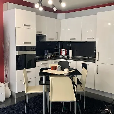 Apartamento Lovely Katerina With Free Parking *
