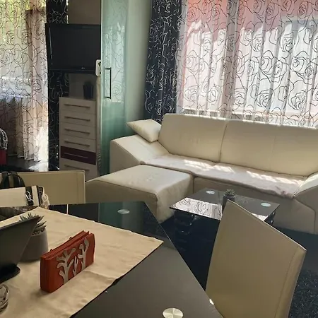 Lovely Katerina With Free Parking София
