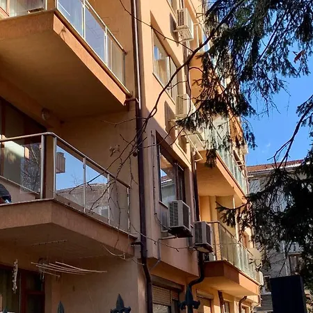Lovely Katerina With Free Parking * София